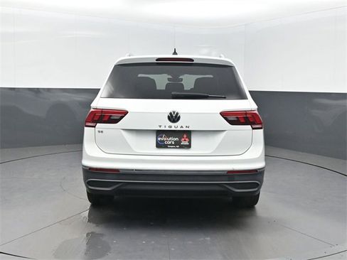 Used 2022 Volkswagen Tiguan SE image 35