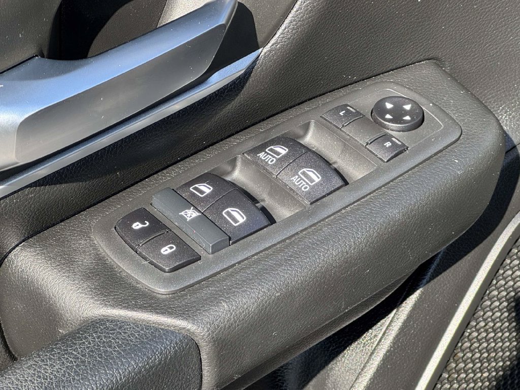 Used 2020 RAM 1500 Big Horn AWD/4WD image 27