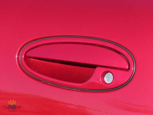 Used 2004 Chevrolet Corvette Convertible w/ Preferred Equipment Group image 29