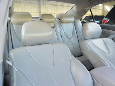 Used 2009 Toyota Camry Hybrid image 36