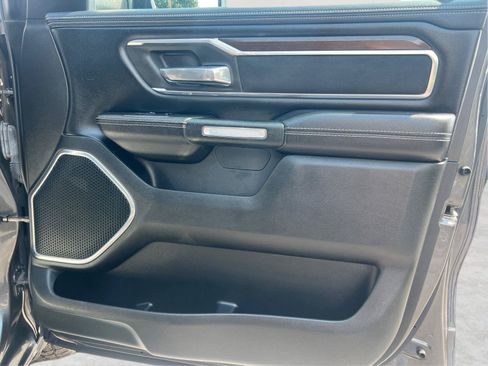 Used 2021 RAM 1500 Laramie RWD image 12