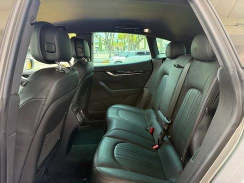 Used 2019 Maserati Levante AWD/4WD image 16