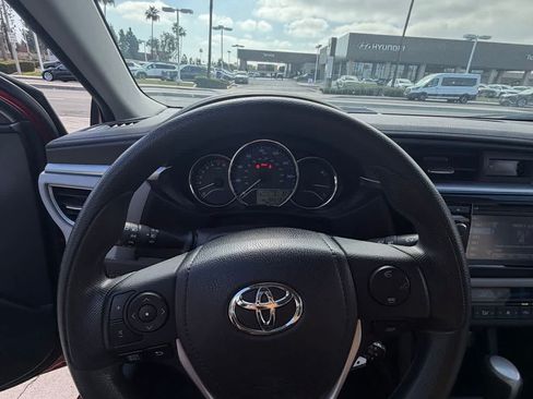 Used 2016 Toyota Corolla LE FWD image 21