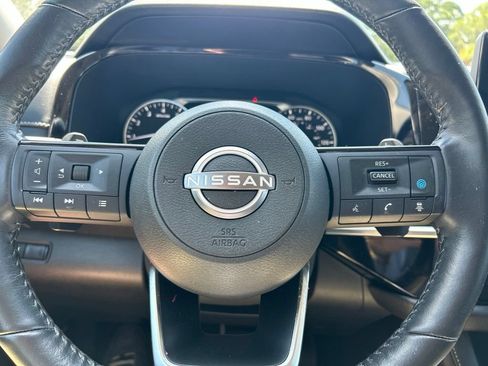Certified 2022 Nissan Pathfinder SL w/ SL Black Package FWD image 25