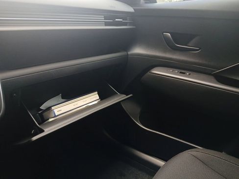 New 2026 Hyundai Kona SE FWD image 22