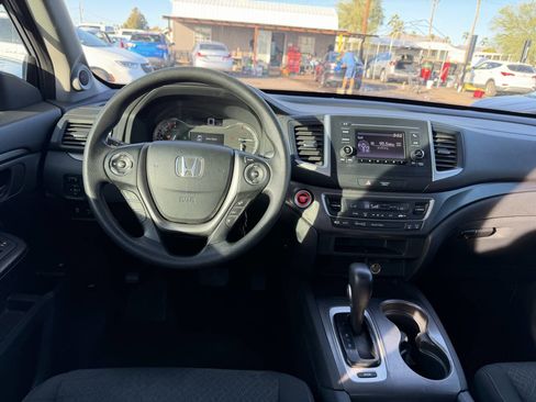 Used 2017 Honda Ridgeline RTS image 21