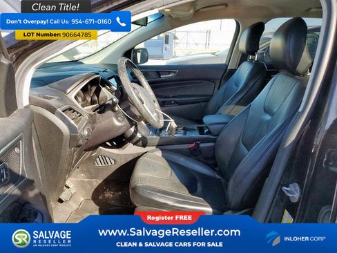 Used 2019 Ford Edge Titanium image 9