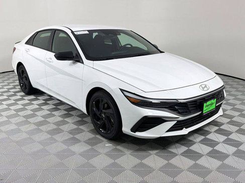 New 2026 Hyundai Elantra Sport FWD image 7