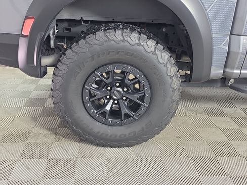 Used 2023 Ford F150 Raptor w/ Equipment Group 802A Raptor R AWD/4WD image 9