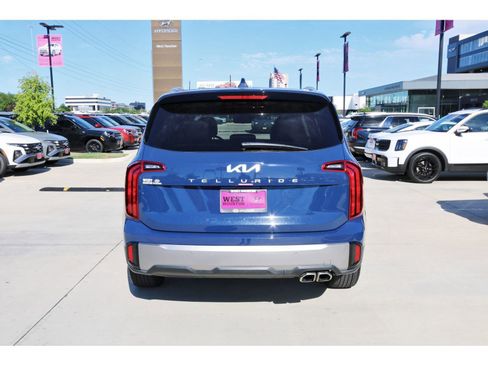 Used 2024 Kia Telluride S w/ S Sunroof Package FWD image 7
