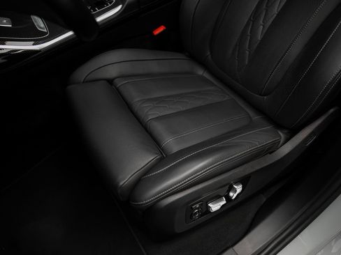 Used 2024 BMW ALPINA XB7 AWD/4WD image 68