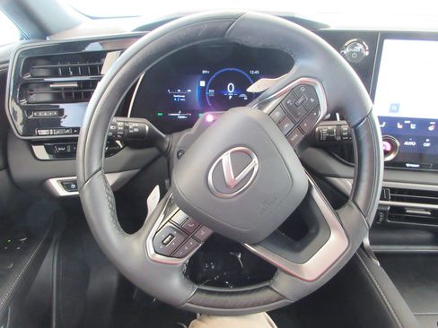 Used 2025 Lexus RX 350h w/ Convenience Package AWD/4WD image 33