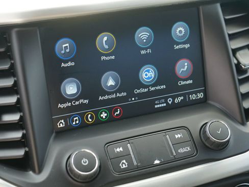 Used 2021 GMC Acadia SLE FWD image 21