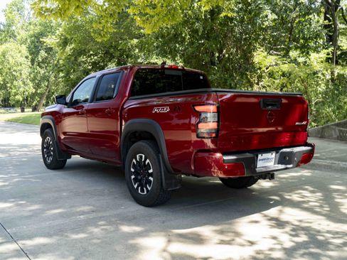 Used 2023 Nissan Frontier PRO-4X w/ Pro Convenience Package AWD/4WD image 7