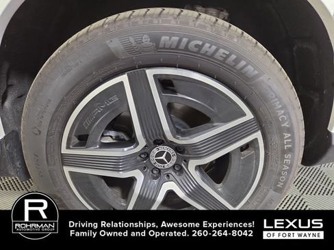Used 2026 Mercedes-Benz GLC 300 4MATIC image 11
