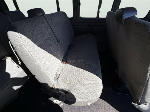 Used 2019 Chevrolet Express 3500 LT w/ LT Preferred Equipment Group image 27