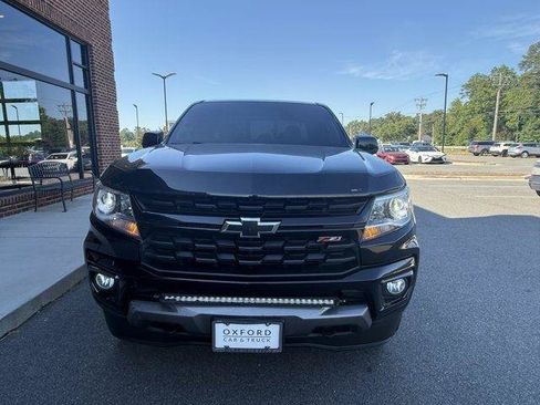 Used 2021 Chevrolet Colorado Z71 w/ Z71 Midnight Edition AWD/4WD image 9