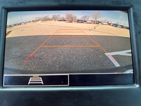 Used 2024 Chevrolet Equinox LT FWD image 24