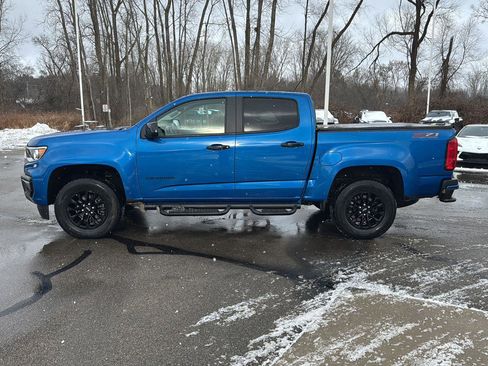 Used 2022 Chevrolet Colorado Z71 image 2