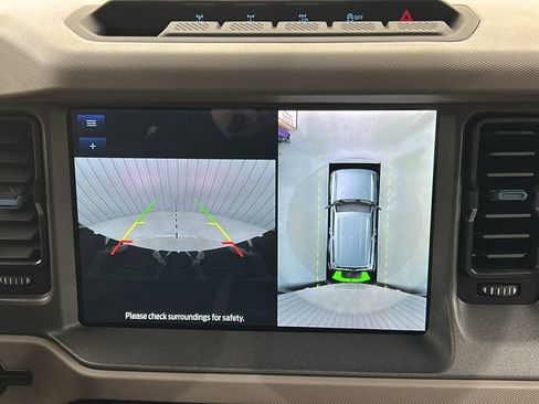 Used 2024 Ford Bronco Wildtrak image 21