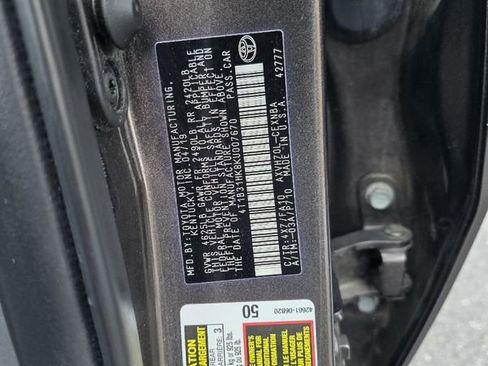 Used 2019 Toyota Camry LE image 38