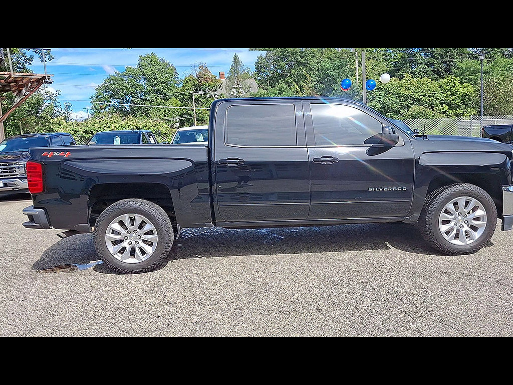 Certified 2018 Chevrolet Silverado 1500 LT w/ All Star Edition AWD/4WD image 9