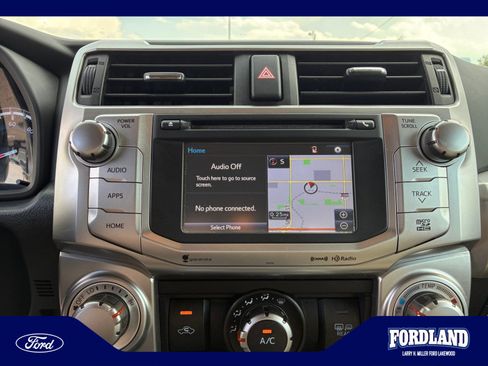 Used 2018 Toyota 4Runner SR5 Premium AWD/4WD image 12