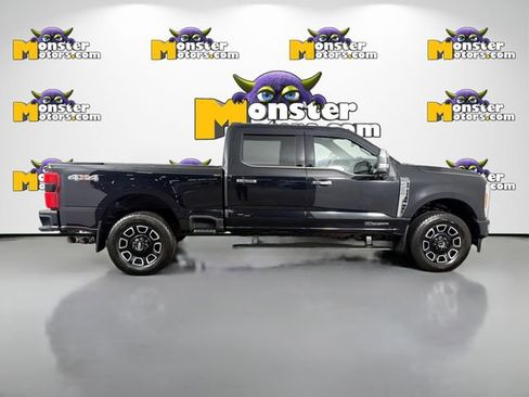 Used 2023 Ford F250 Platinum AWD/4WD image 4