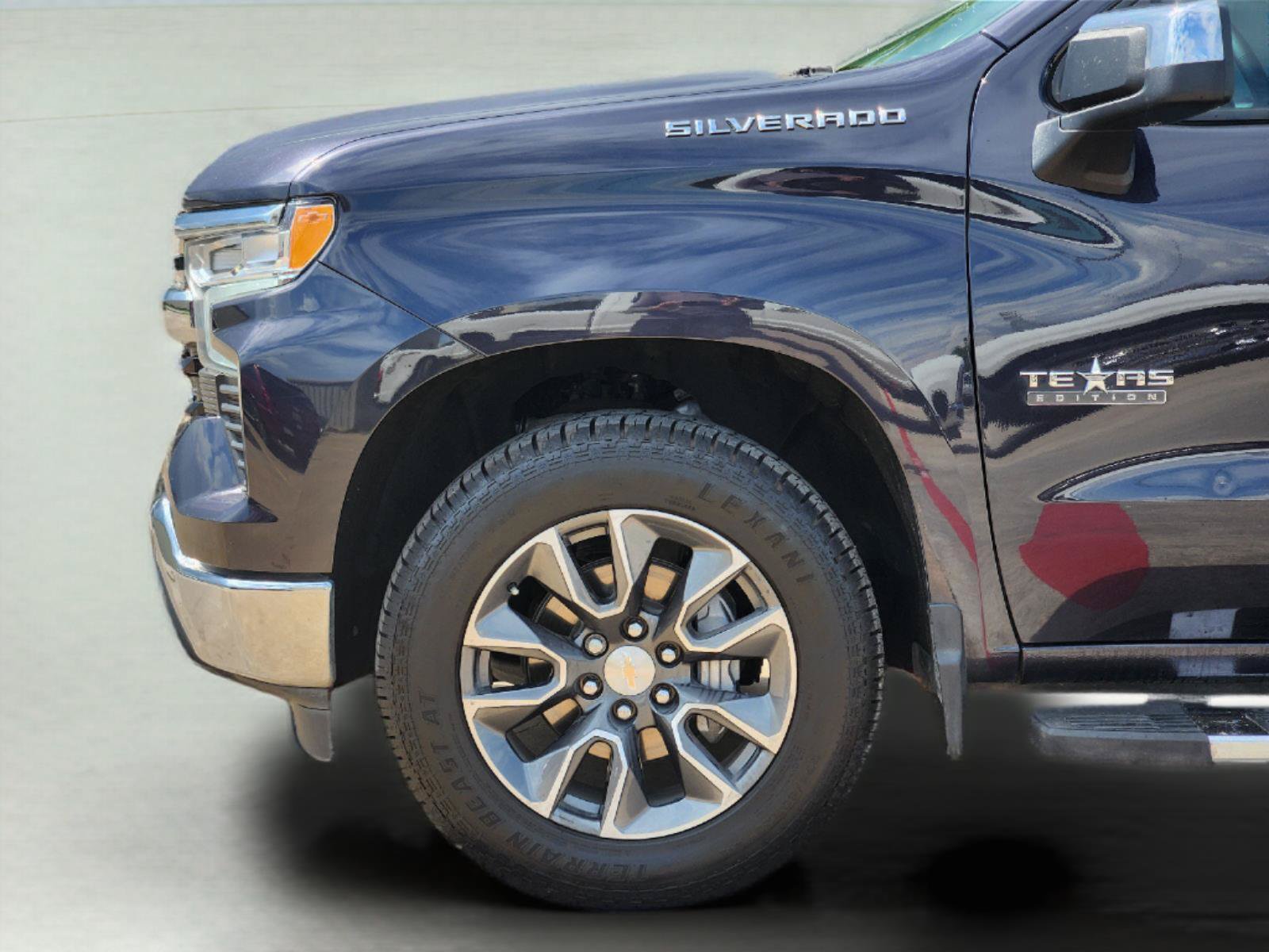 Certified 2024 Chevrolet Silverado 1500 LT w/ Texas Edition Plus RWD image 9
