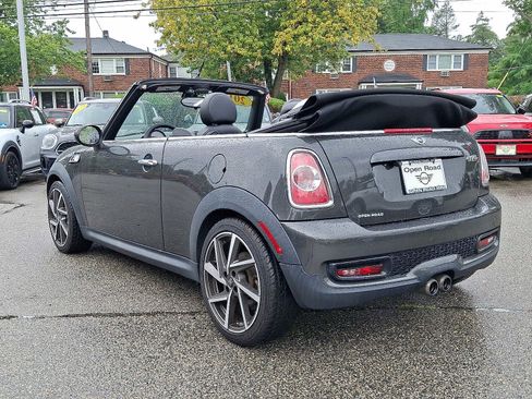 Used 2015 MINI Cooper S image 4