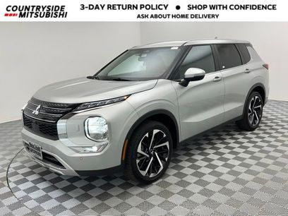Used 2024 Mitsubishi Outlander SE