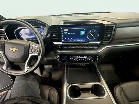 Used 2024 Chevrolet Silverado 2500 High Country w/ Z71 Off-Road Package image 11
