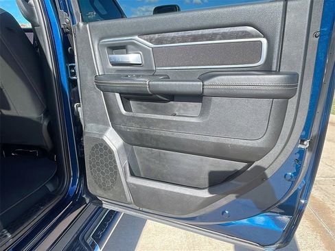 Used 2024 RAM 2500 Big Horn w/ Bed Utility Group image 18