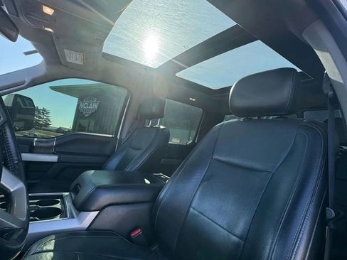 Used 2017 Ford F350 Lariat image 24