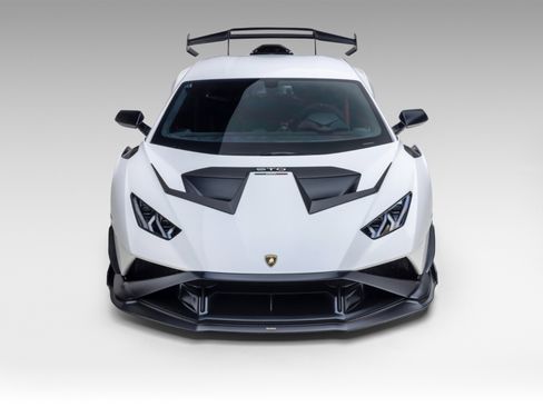Used 2022 Lamborghini Huracan STO image 91