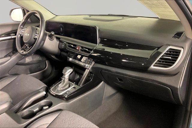 Certified 2024 Kia Seltos S FWD image 24