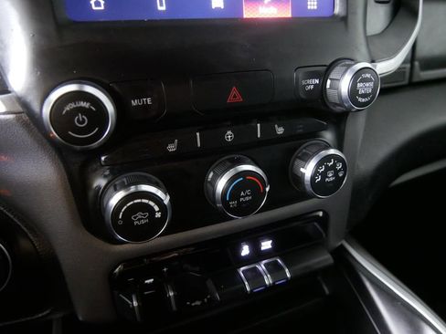 Used 2023 RAM 1500 Big Horn AWD/4WD image 31