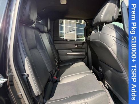 Used 2024 Toyota Tacoma TRD Sport w/ TRD Sport Premium Package AWD/4WD image 12