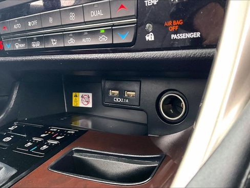 Used 2022 Lexus RX 350 AWD w/ Premium Package image 39