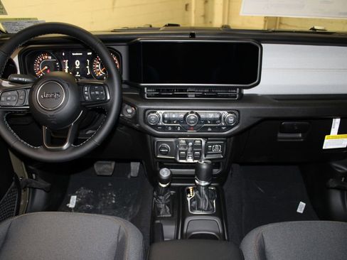 New 2026 Jeep Gladiator Sport image 9