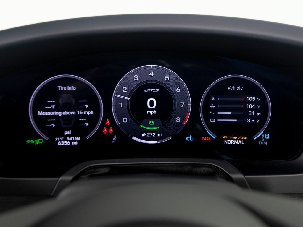 Certified 2025 Porsche 911 Carrera GTS RWD image 23
