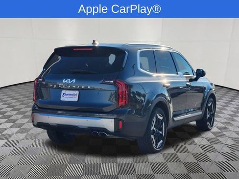 Used 2024 Kia Telluride S image 4