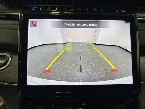 Used 2023 Jeep Grand Cherokee 4WD 4xe image 16