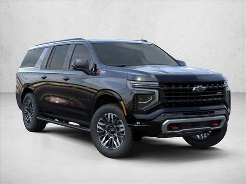New 2026 Chevrolet Suburban Z71 w/ Comfort Package AWD/4WD image 2