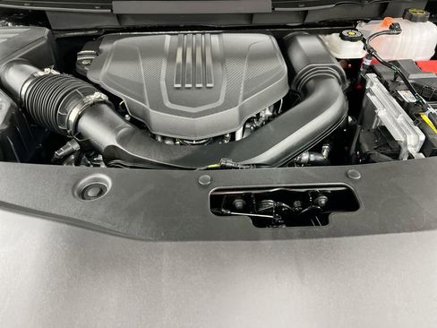 Used 2025 Buick Enclave Avenir w/ LPO, Floor Liner Package image 26