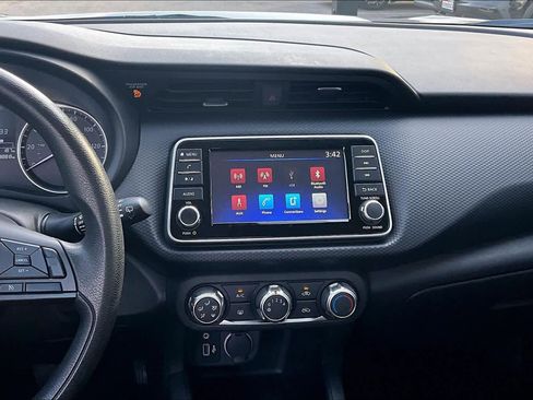 Used 2024 Nissan Kicks S w/ Interior Electronics Package image 6
