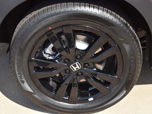 New 2026 Honda HR-V Sport image 10