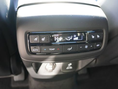 Used 2025 Hyundai Palisade SEL image 19