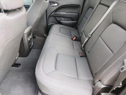 Used 2021 Chevrolet Colorado LT w/ LT Convenience Package RWD image 23