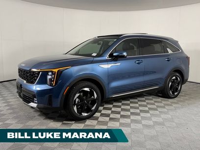 Used 2025 Kia Sorento EX w/ EX Panoramic Sunroof Package